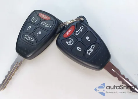 2013 Chrysler 200 Limited z USA, uszkodzony, nr VIN 1C3BCBFG1DN513805